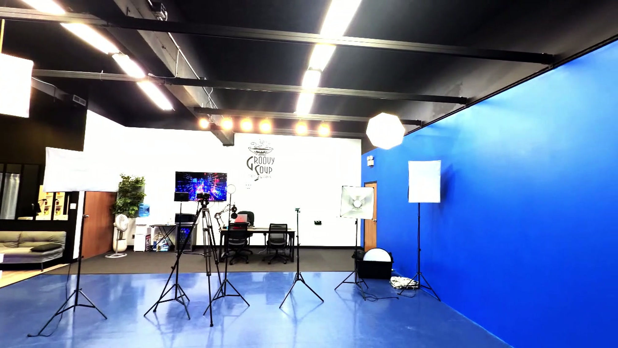 Quick Tour of Groovy Soup Studios